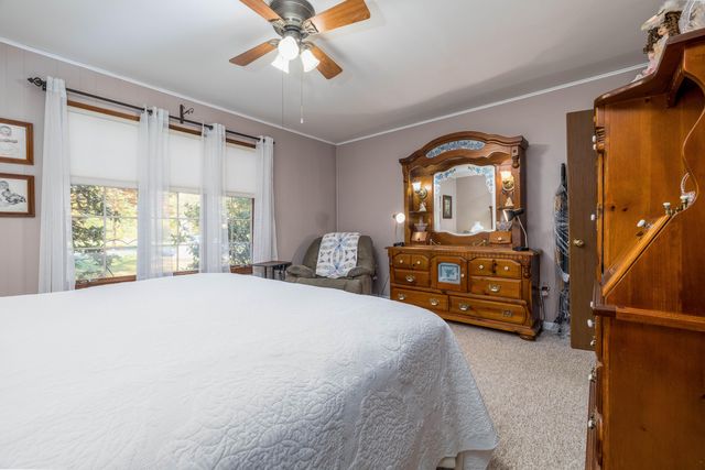 4674 Friar Tuck Circle, Rensselaer, IN 47978