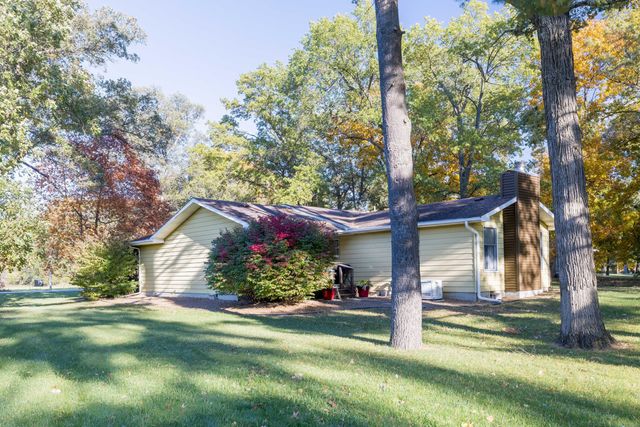 4674 Friar Tuck Circle, Rensselaer, IN 47978