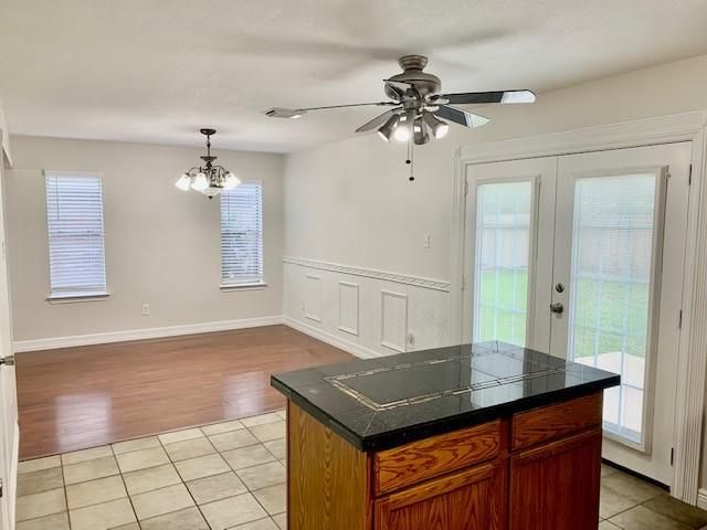 2505 Overland Trail, Dickinson, TX 77539