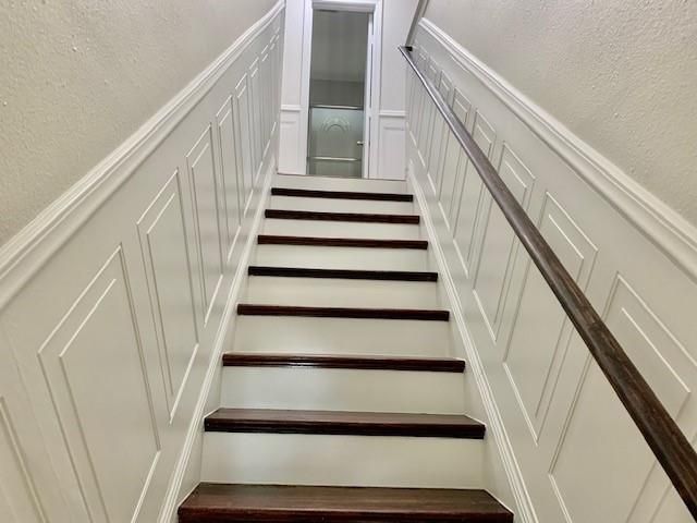 2505 Overland Trail, Dickinson, TX 77539