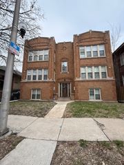 1025 S Austin Boulevard 1N, Chicago, IL 60644