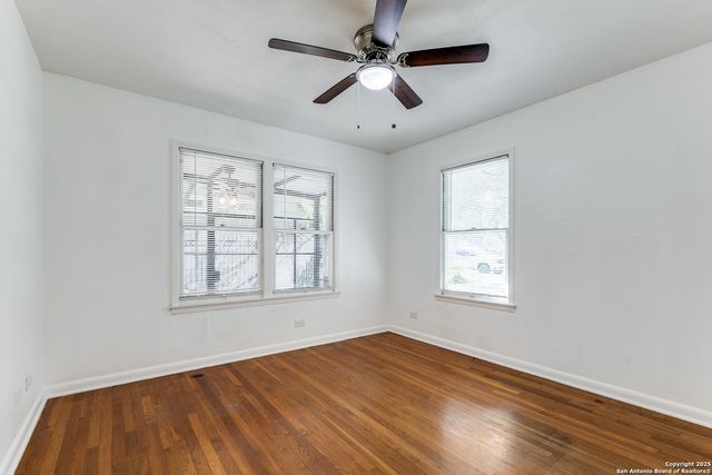 217 corona, San Antonio, TX 78209