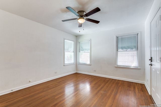 217 corona, San Antonio, TX 78209