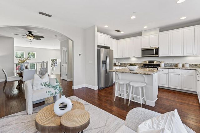 233 Esfahan Court, San Jose, CA 95111