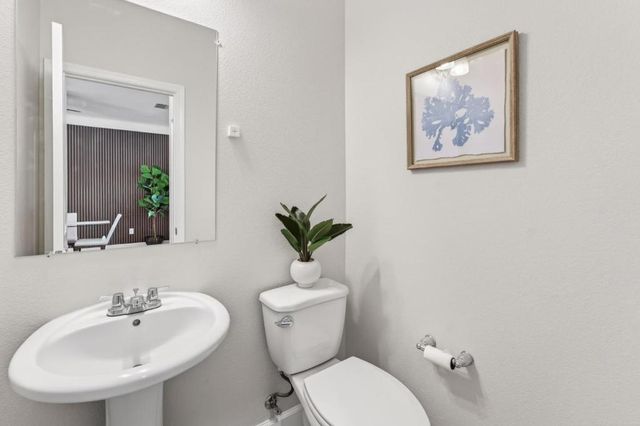 233 Esfahan Court, San Jose, CA 95111