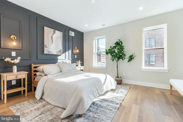 2033 DICKINSON ST, Philadelphia, PA 19146