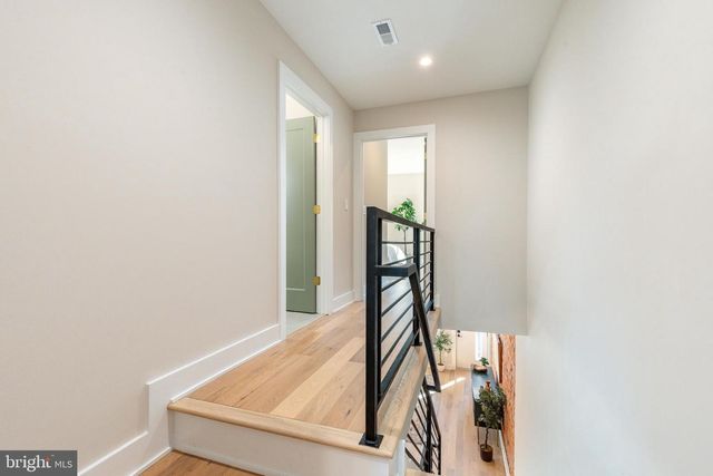 2033 DICKINSON ST, Philadelphia, PA 19146