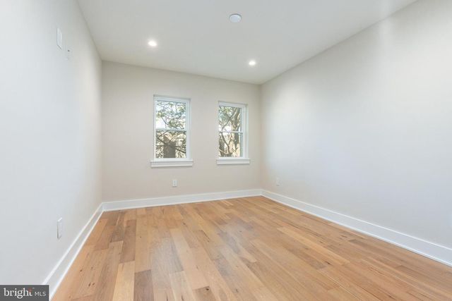 2033 DICKINSON ST, Philadelphia, PA 19146