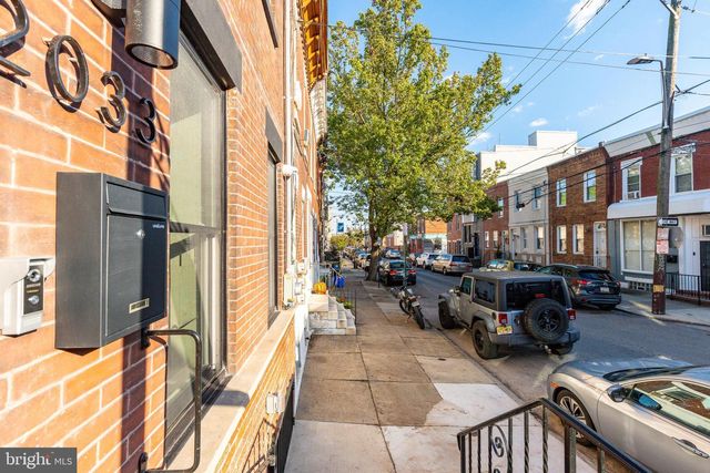 2033 DICKINSON ST, Philadelphia, PA 19146
