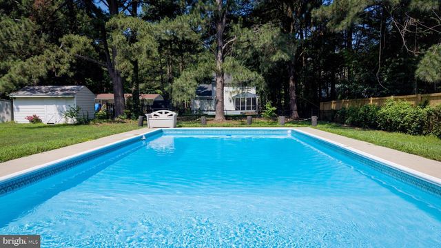 132 PENNICK DR, Stevensville, MD 21666