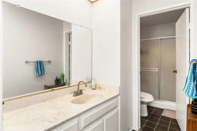 320 W 220th Unit 4, Carson, CA 90745