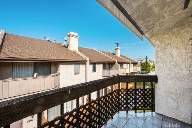 320 W 220th Unit 4, Carson, CA 90745