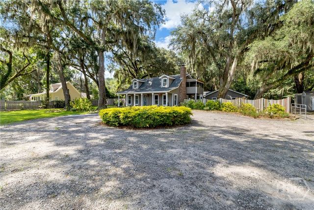 203 Rabbit Hill Road, Richmond Hill, GA 31324