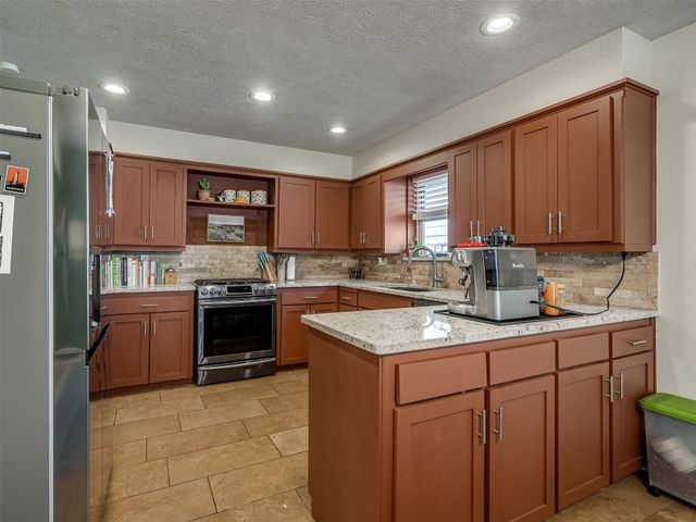3633 NW 70th Street, Oklahoma City, OK 73116