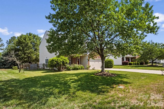 6058 Ironwood Court, Harrisburg, NC 28075