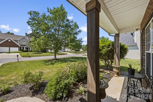 6058 Ironwood Court, Harrisburg, NC 28075
