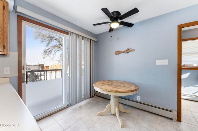 4 Muriel Avenue, East Greenbush, NY 12144