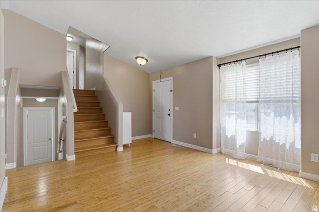 438 W ALFRED DR, Tooele, UT 84074 — photo 3