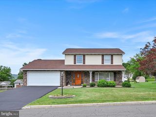 611 N ORCHARD AVE, Schuylkill Haven, PA 17972