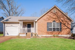 1217 Huntingboro Ct, Antioch, TN 37013