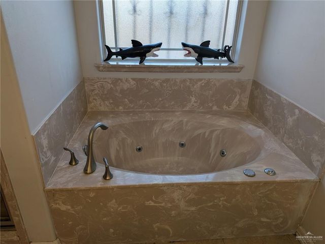 415 N Katrina Drive, La Joya, TX 78560