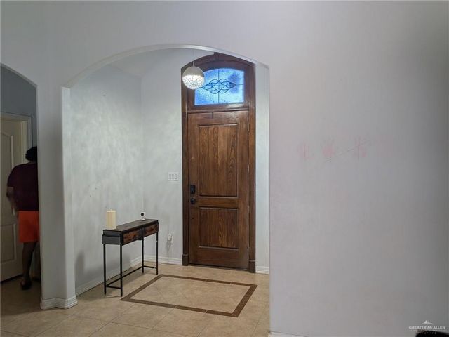 415 N Katrina Drive, La Joya, TX 78560