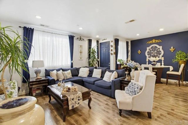 6133 Verda Lane, San Diego, CA 92130