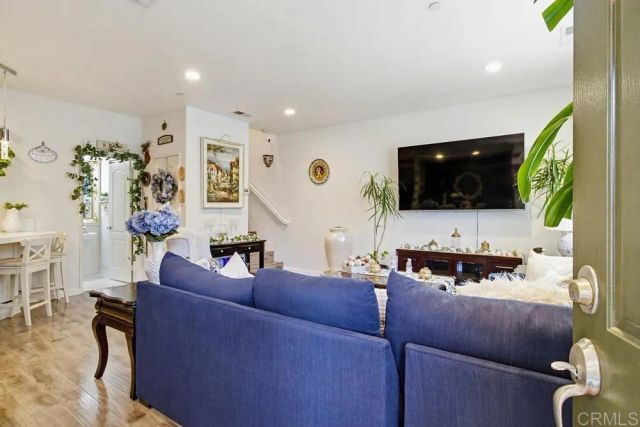 6133 Verda Lane, San Diego, CA 92130