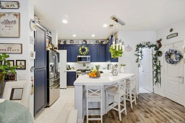 6133 Verda Lane, San Diego, CA 92130