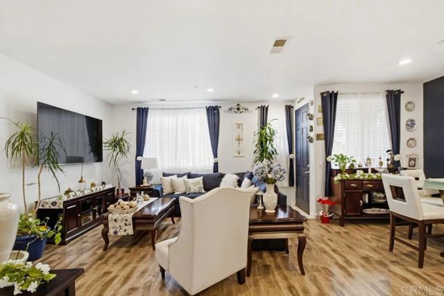 6133 Verda Lane, San Diego, CA 92130