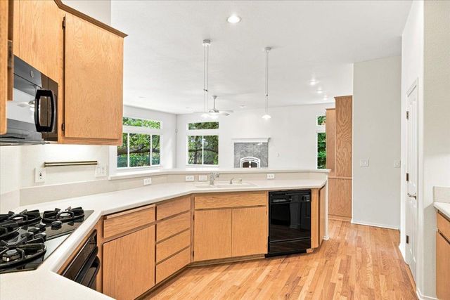 17403 Alexandra Way, Grass Valley, CA 95949