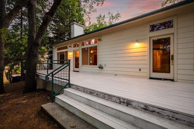 17403 Alexandra Way, Grass Valley, CA 95949