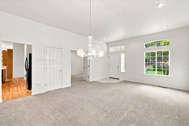 17403 Alexandra Way, Grass Valley, CA 95949