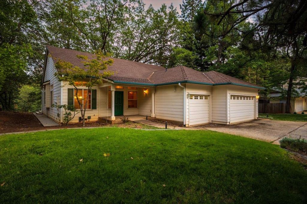 17403 Alexandra Way, Grass Valley, CA 95949