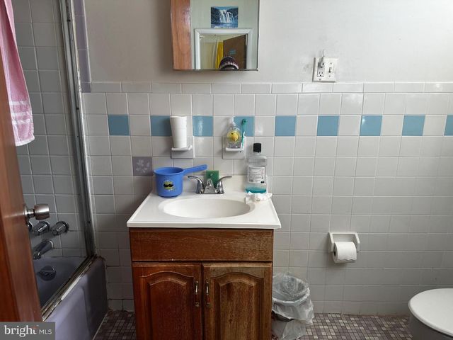 1447 S 9TH ST, Philadelphia, PA 19147