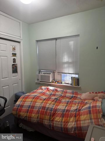 1447 S 9TH ST, Philadelphia, PA 19147