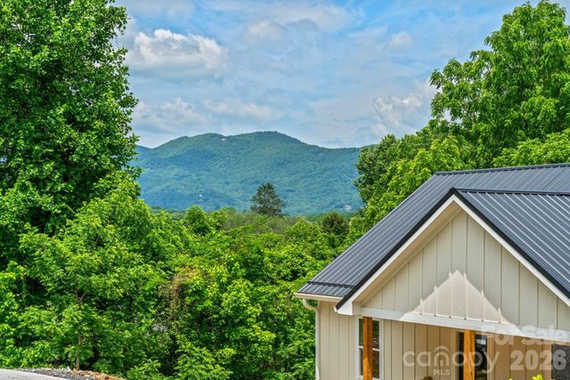 311 Farley Street, Waynesville, NC 28786