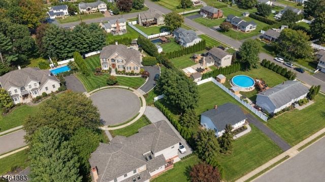 137 Hollywood Ave, Fairfield Twp., NJ 07004