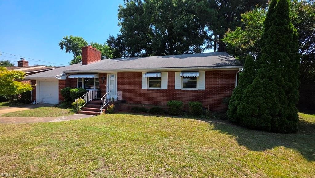 504 Winona DR, Hampton, VA 23661