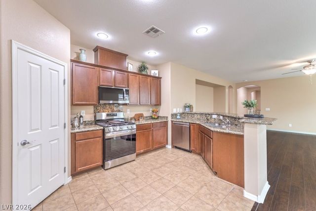 7731 SUGARLOAF PEAK Street, Las Vegas, NV 89166