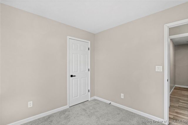 230 S 4th Street, Austin, IN 47102