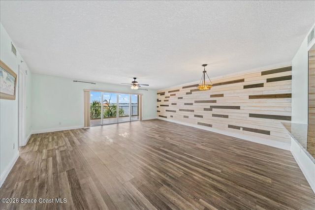 102 Riverside Drive 203, Cocoa, FL 32922