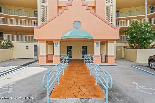 102 Riverside Drive 203, Cocoa, FL 32922