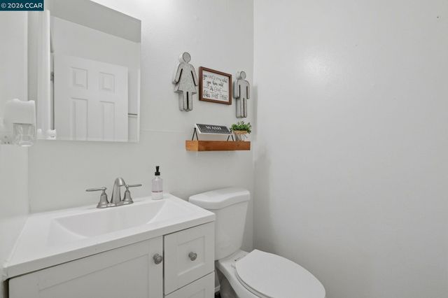 14 El Capitan Ln, Antioch, CA 94509