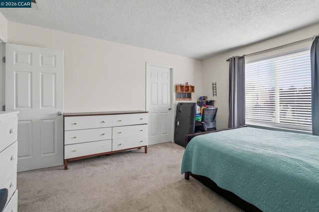 14 El Capitan Ln, Antioch, CA 94509