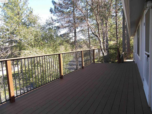 22690 Hidden Hollow Rd., Groveland, CA 95321