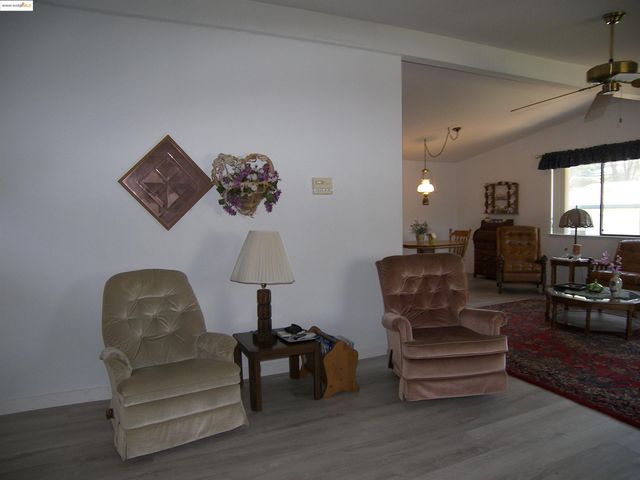 22690 Hidden Hollow Rd., Groveland, CA 95321