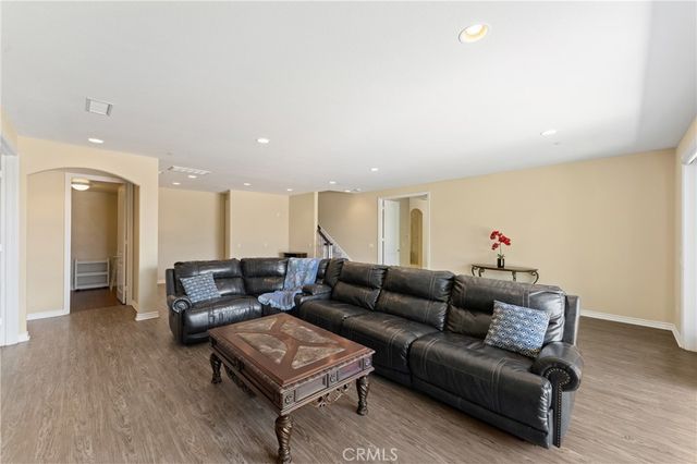 2716 Starpine, Duarte, CA 91010