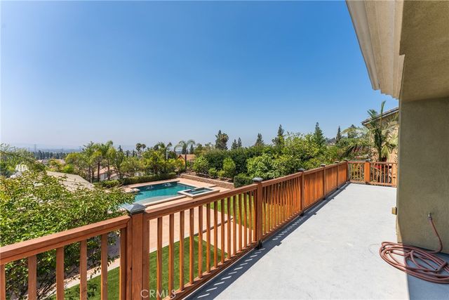 2716 Starpine, Duarte, CA 91010