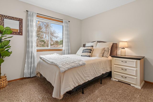 4804 106th Lane NE, Circle Pines, MN 55014